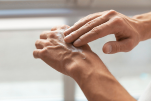 שתי כפות ידיים